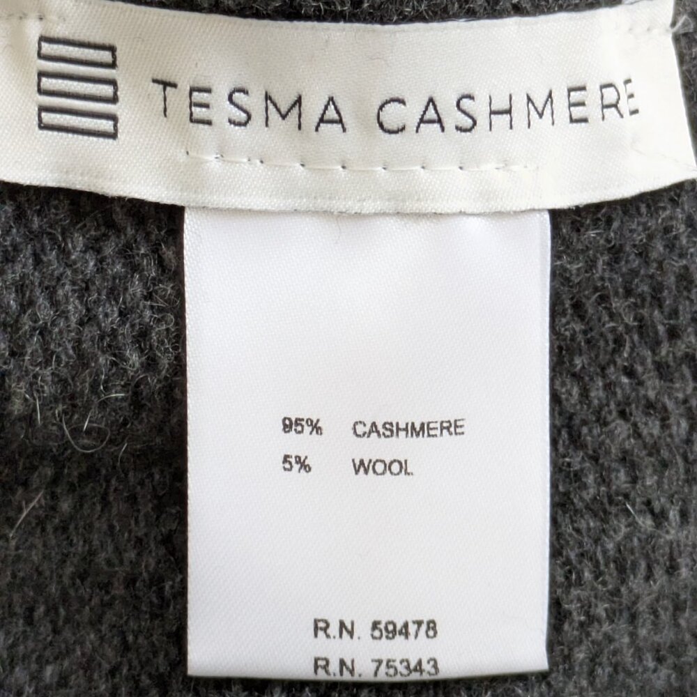 Cashmere Beanie Made in Italy NWT - Picture 3 of 6